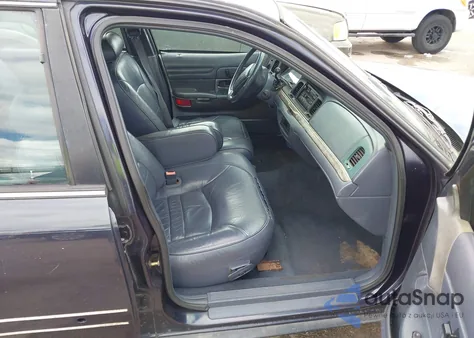 1999 Ford Crown Victoria Lx from USA, damaged, VIN 2FAFP74W1XX150634